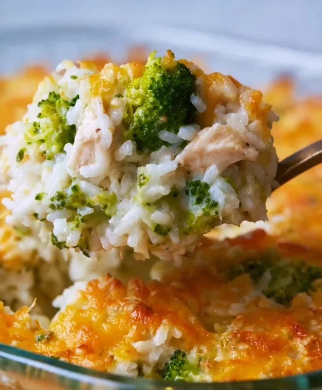 Creamy Chicken Broccoli Rice Cheese Casserole