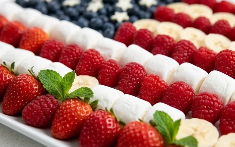 4th of July Fruit Platter Idea | How to Make an American Flag